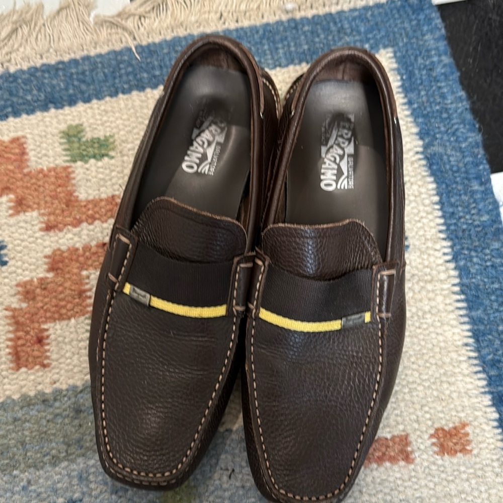 Men’s Ferragamo Driving Shoe Loafers